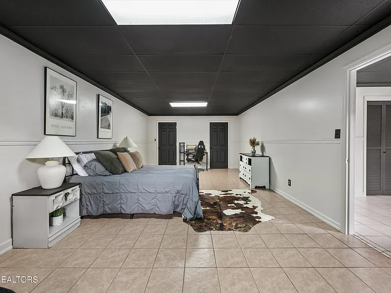 Private fifth bedroom in finished basement at 11016 Calloway View Dr